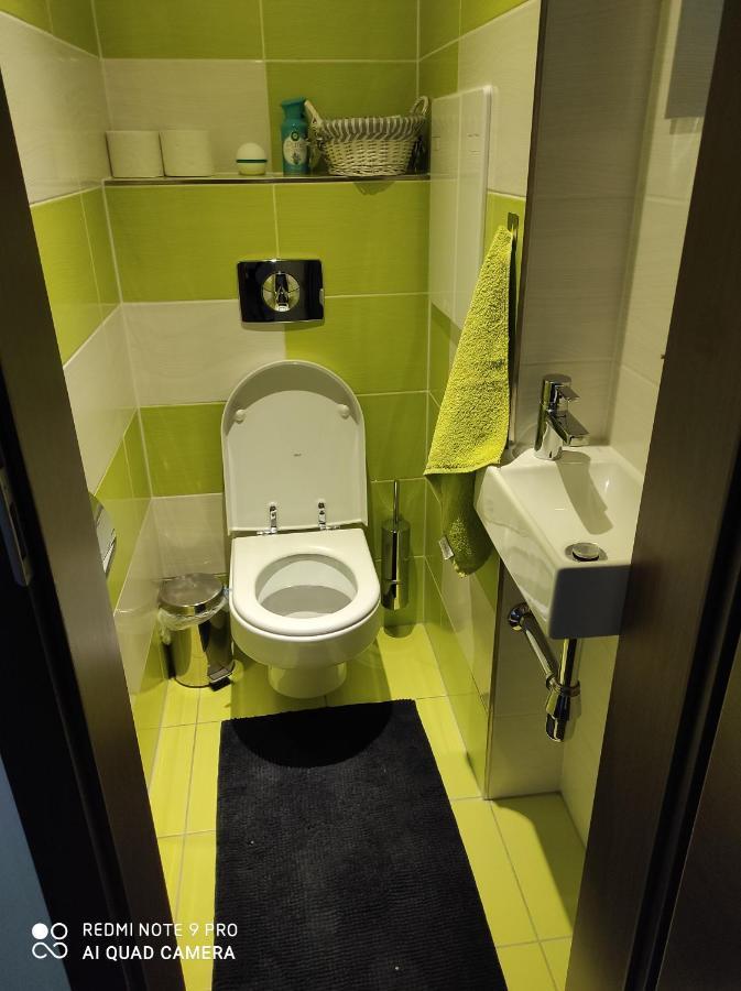 Apartman Mb Poprad Exterior foto